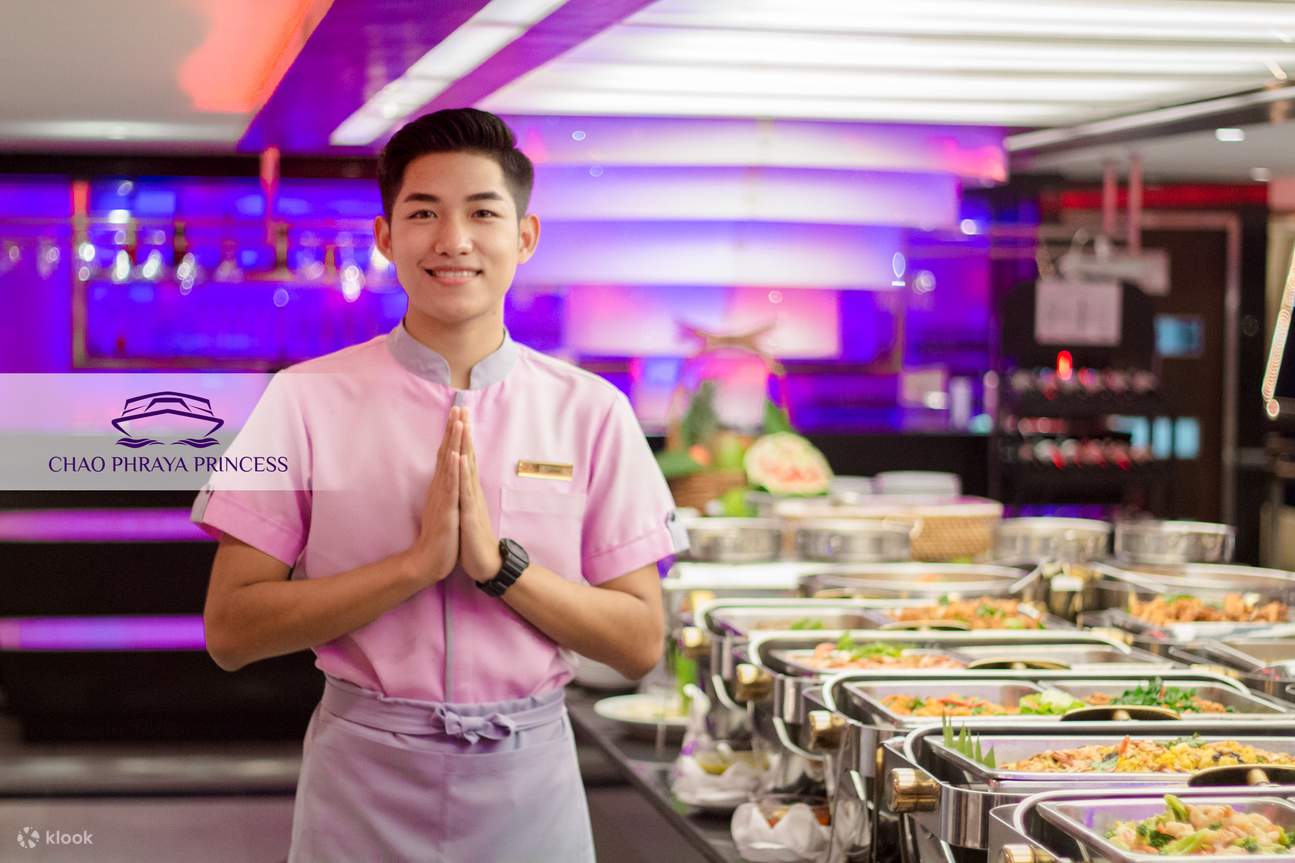 Excellent service lors de la croisière-dîner